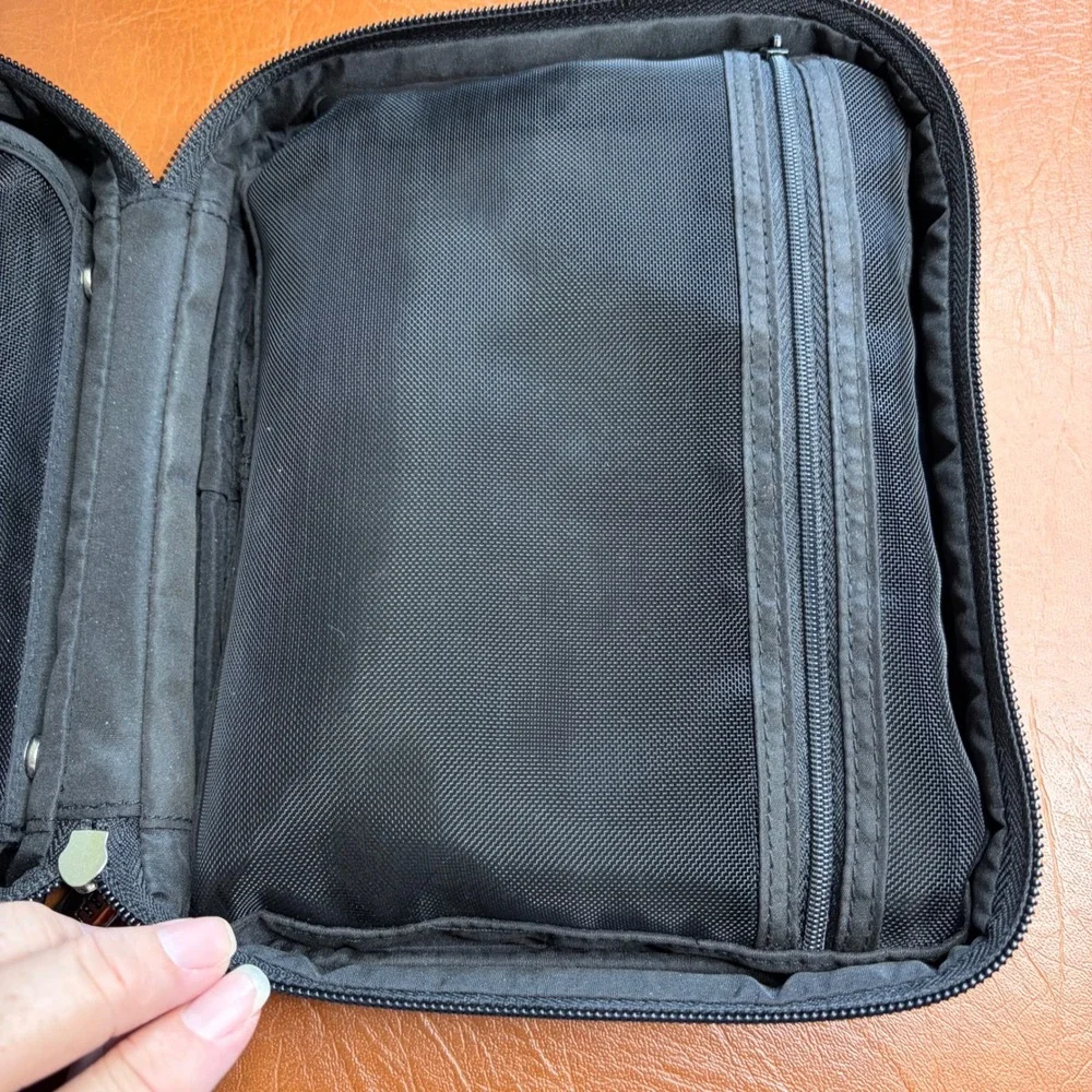 Bobbi Brown Black Makeup Travel Case Organizer Brush Holder Cosmetic Bag